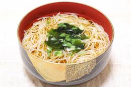 稲庭手延べホッとそうめん